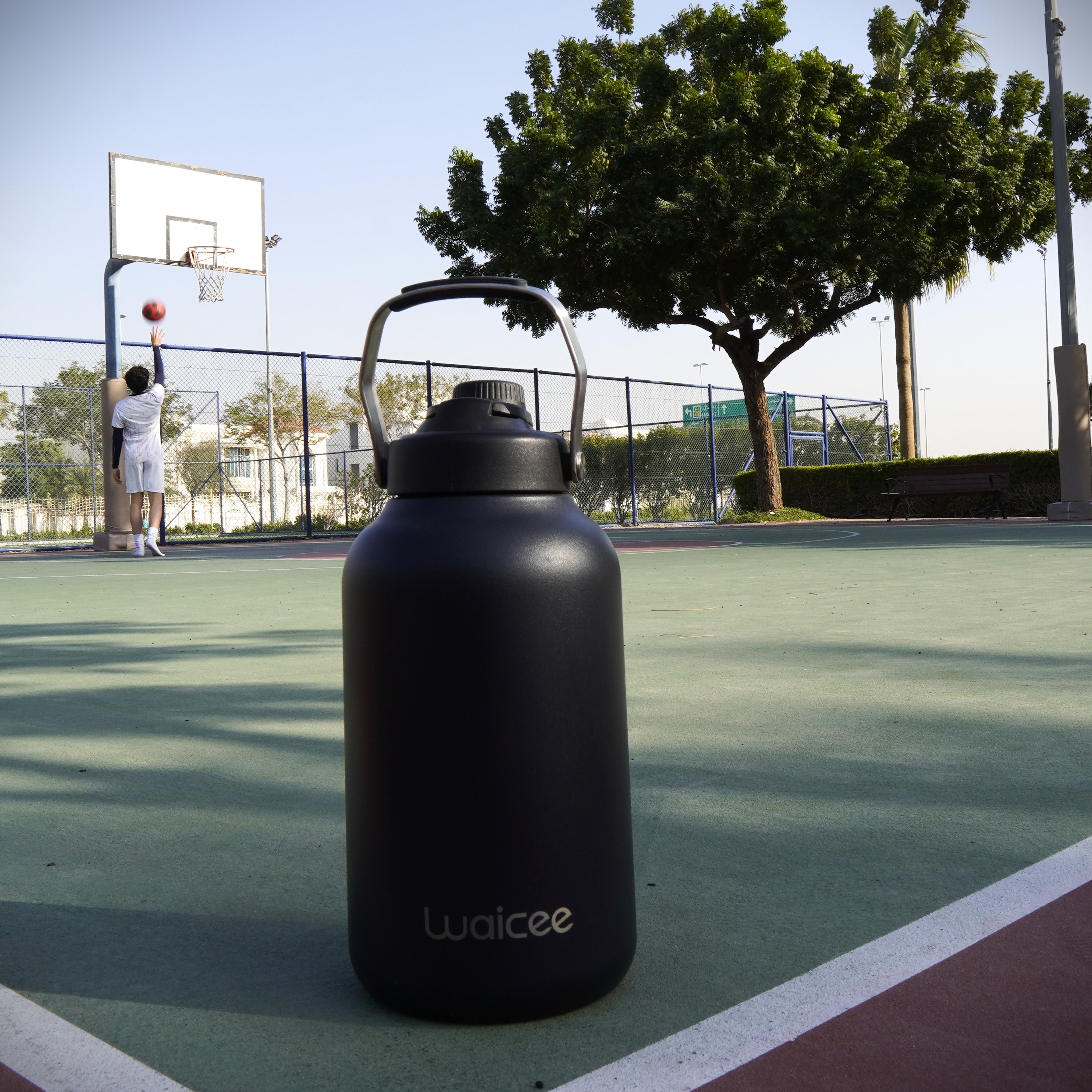 Super Soaka Onyx Black 128OZ / 3.8L