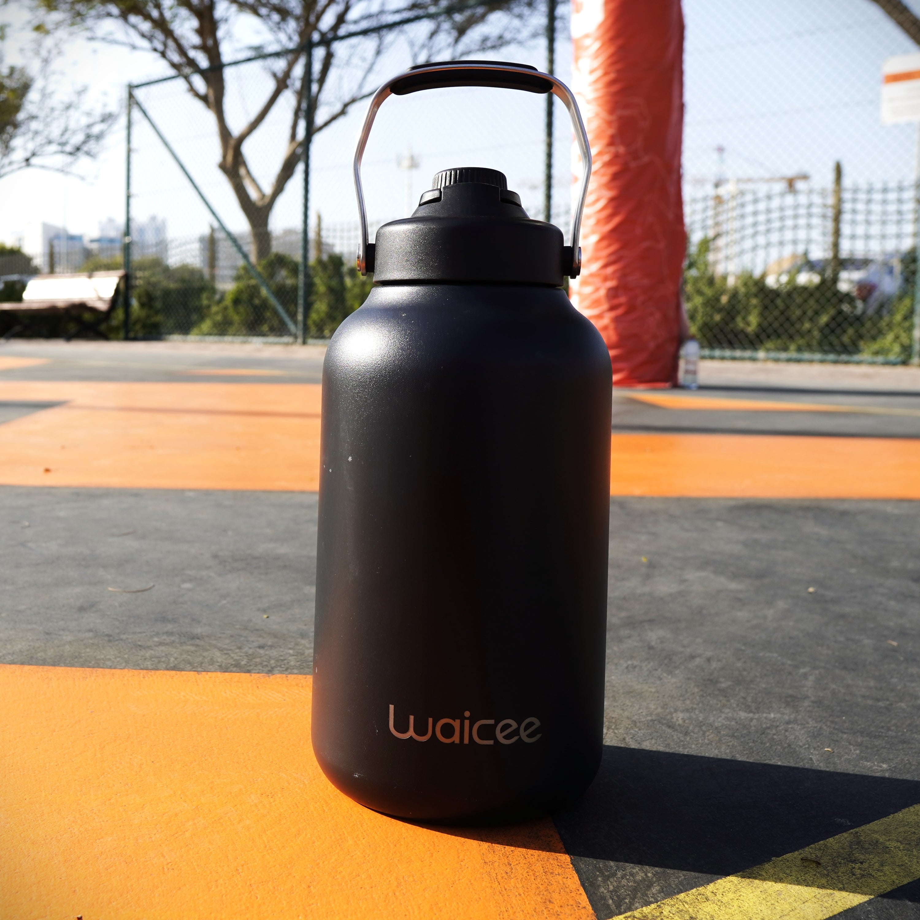 Super Soaka Onyx Black 128OZ / 3.8L