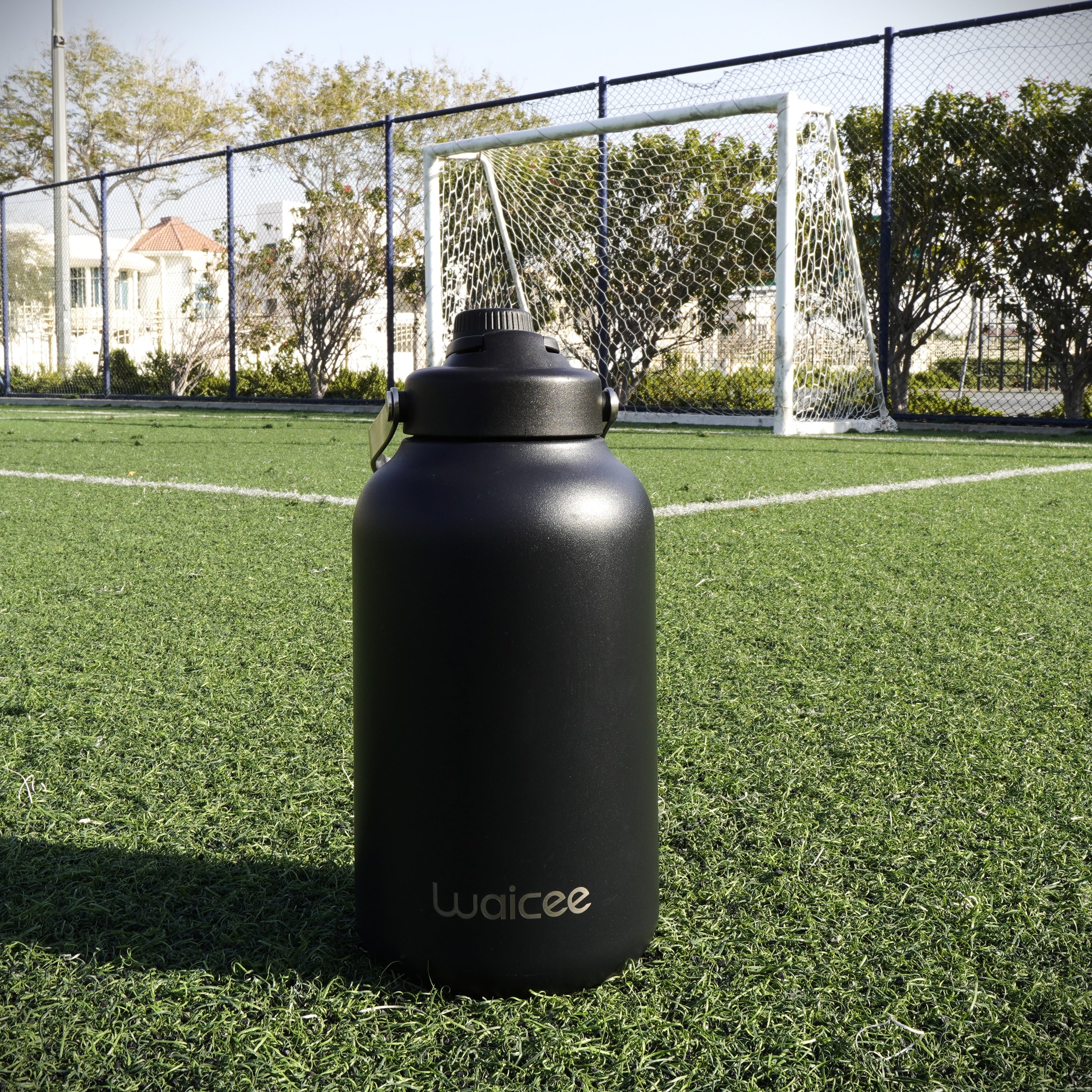 Super Soaka Onyx Black 128OZ / 3.8L